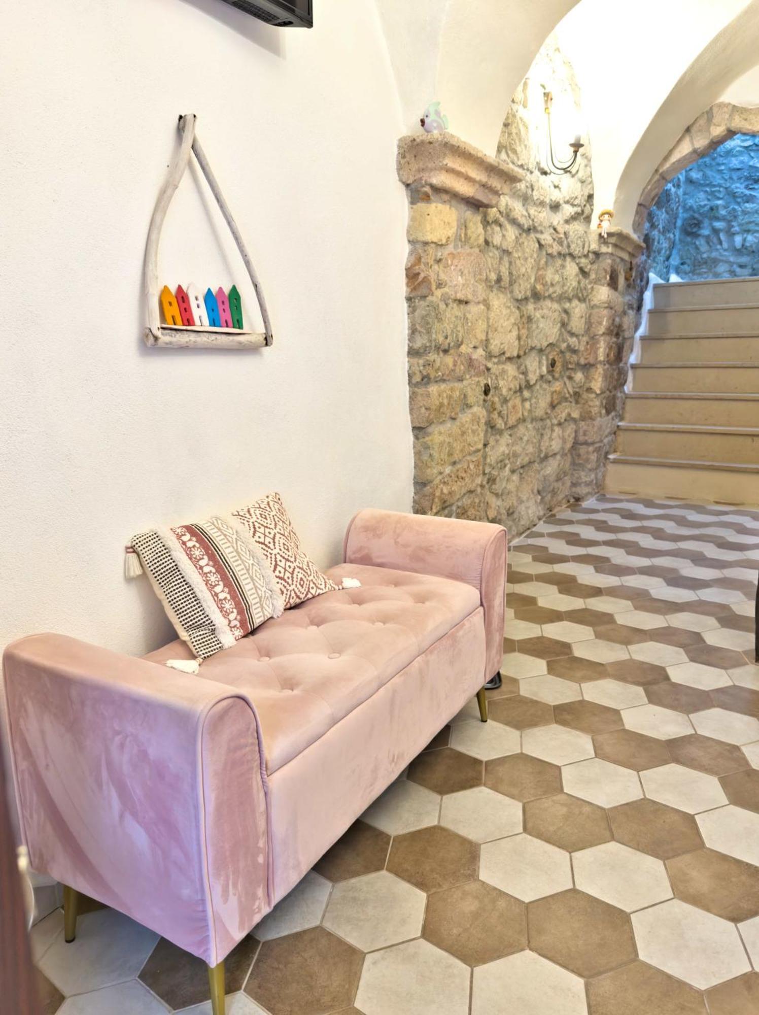 Regnos Altos Boutique